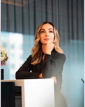 Dr. Stephany González — Physician | Neuroscience & Regenerative Medicine Specialist